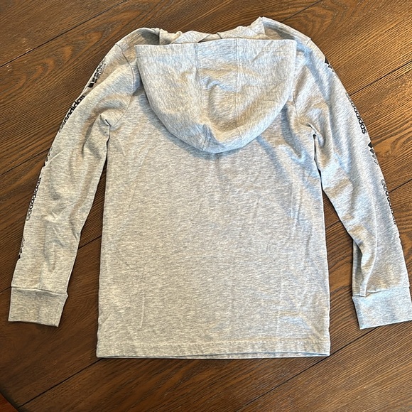 Size 7 adidas hooded top - Picture 3 of 4
